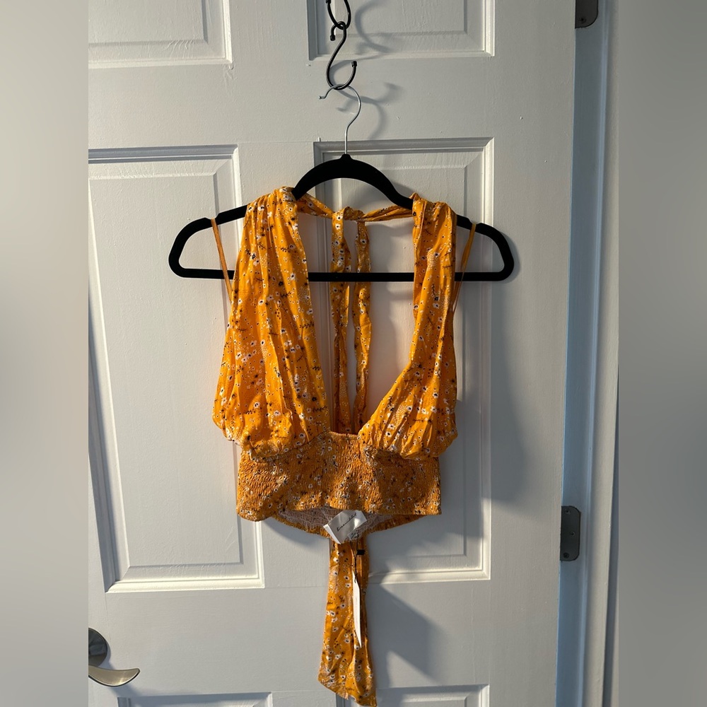 Line & Dot CHRISTY FLORAL PRINT HALTER TOP